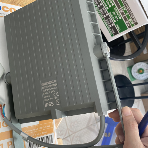 ĐÈN PHA LED 50W