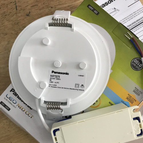 LED DOWNLIGHT NEO SLIM ĐỔI MÀU 9W