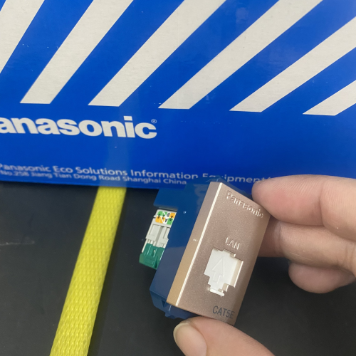 Ổ cắm mạng CAT5 (Halumie)