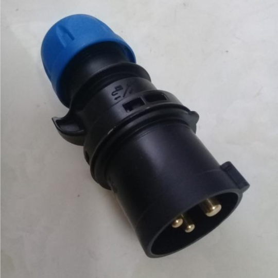 Phích cắm công nghiệp 16A