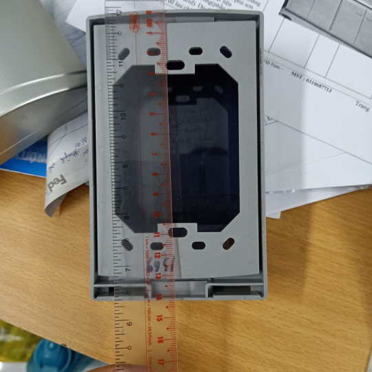 Mặt che mưa cho ổ cắm S18