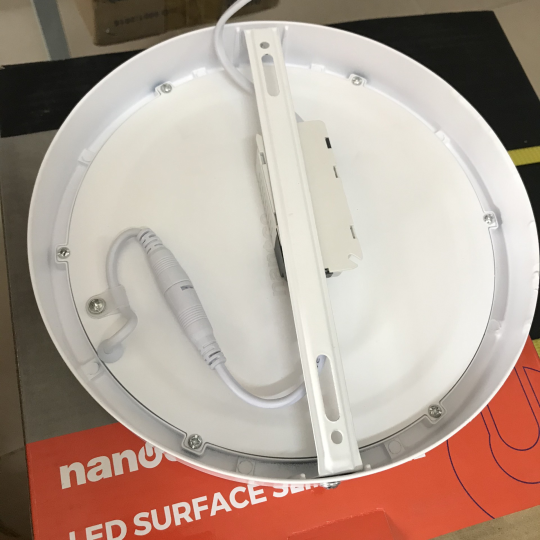 LED PANEL ỐP TRẦN NỔI 18W