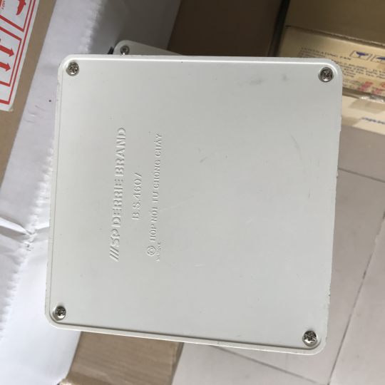 Hộp nối dây tự chống cháy